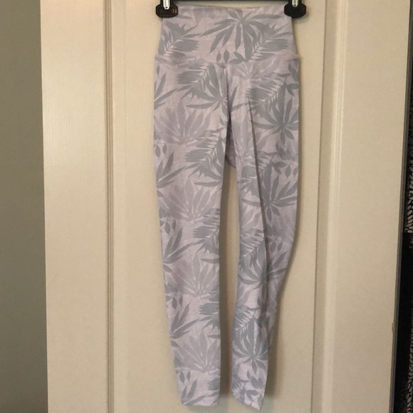 NWOT P’tula White Desiree Leggings - Picture 2 of 3